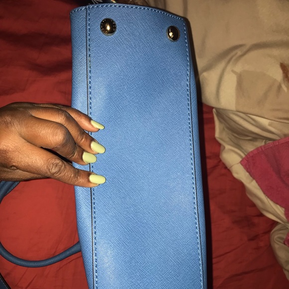 MK Hamilton - Picture 3 of 4